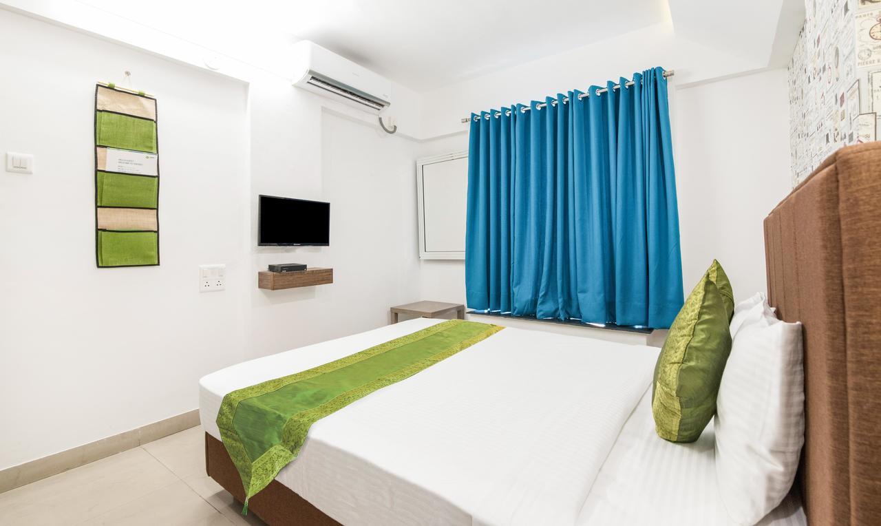 Treebo Trend Viman Nagar Hotel Poona Buitenkant foto
